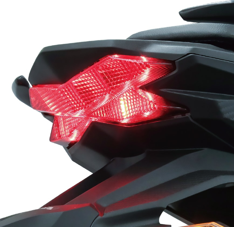 新車ホンダ 2022年モデル HORNET2.0 ABSのLEDテールライト