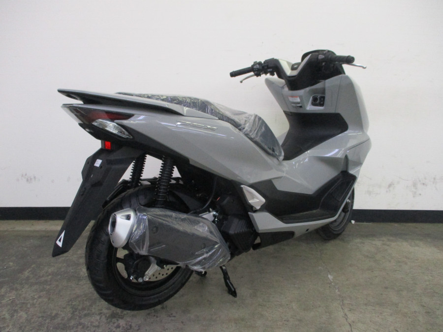 PCX125